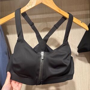 Victoria’s Secret Sport Women's Black Sports Bra